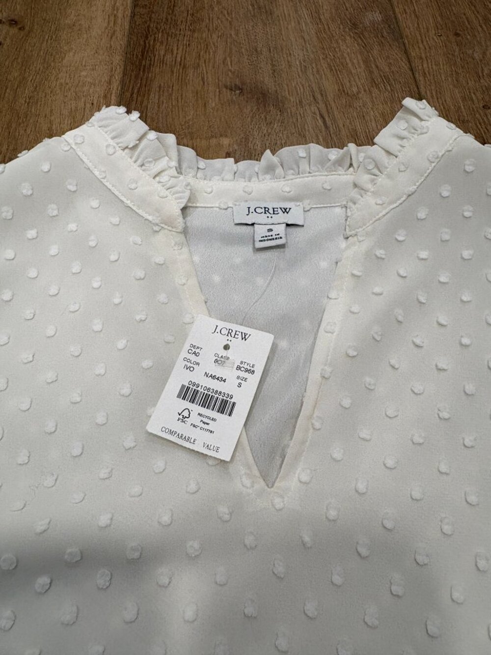 NWT 🌟 J. CREW 🌟 SWISS CLIP DOT CHIFFON BLOUSE WITH RUFFLE DETAIL WHITE SZ S - Picture 2 of 5